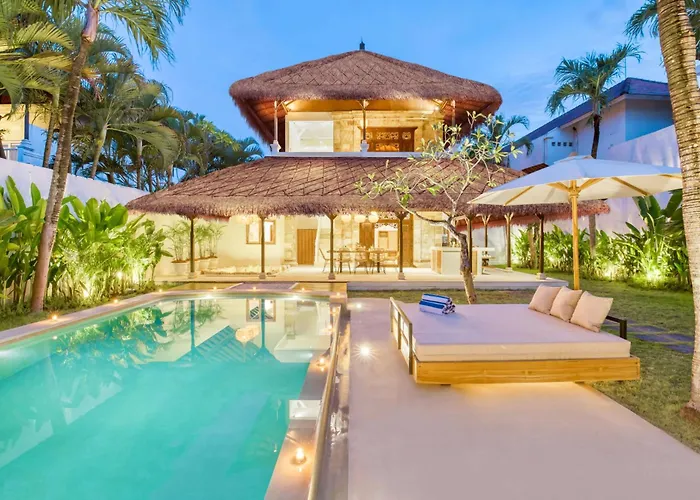 Chandika - 4 Bdr With Private Pool, Walk To The Villa