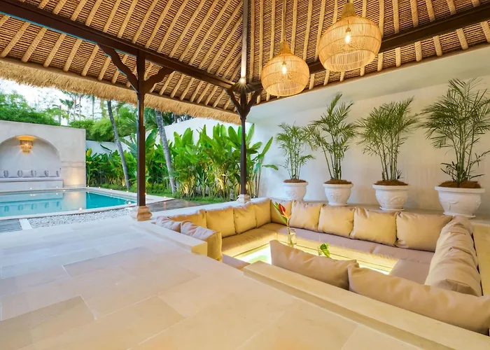 Chandika - 4 Bdr With Private Pool, Walk To The Villa Seminyak (Bali)